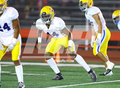 Thumbnail 2 in Dominguez vs. La Mirada  photogallery.