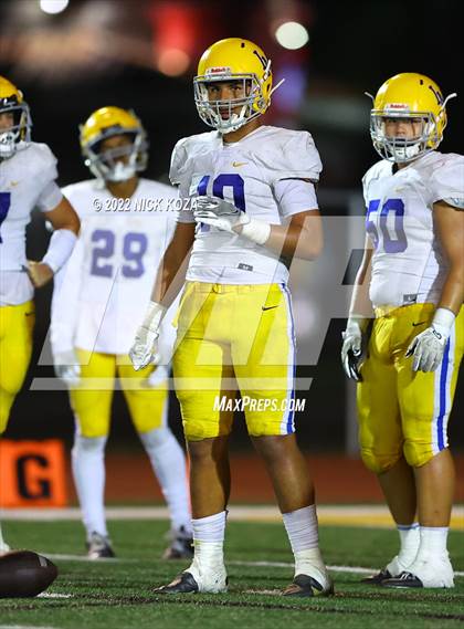 Thumbnail 1 in Dominguez vs. La Mirada  photogallery.