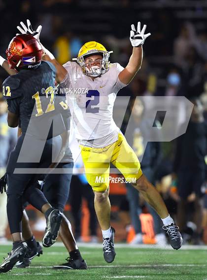 Thumbnail 1 in Dominguez vs. La Mirada  photogallery.