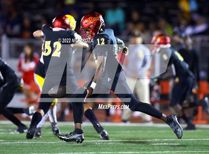 Thumbnail 1 in Dominguez vs. La Mirada  photogallery.