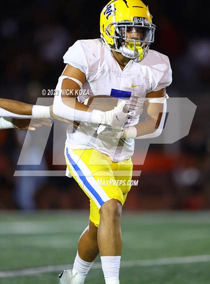Thumbnail 1 in Dominguez vs. La Mirada  photogallery.