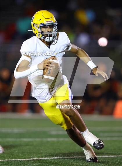 Thumbnail 1 in Dominguez vs. La Mirada  photogallery.