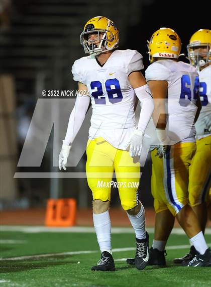Thumbnail 3 in Dominguez vs. La Mirada  photogallery.