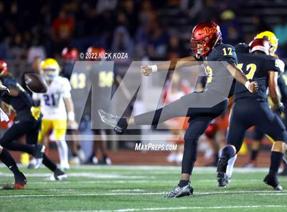 Thumbnail 1 in Dominguez vs. La Mirada  photogallery.