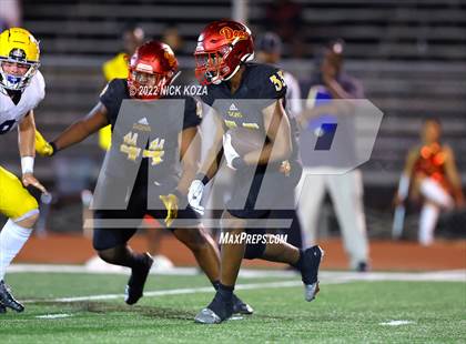 Thumbnail 3 in Dominguez vs. La Mirada  photogallery.