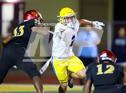 Thumbnail 1 in Dominguez vs. La Mirada  photogallery.