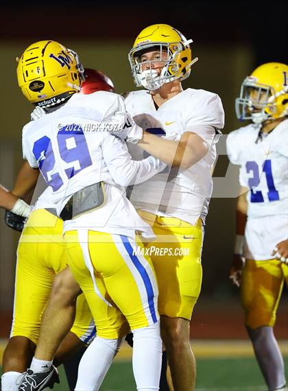 Thumbnail 3 in Dominguez vs. La Mirada  photogallery.