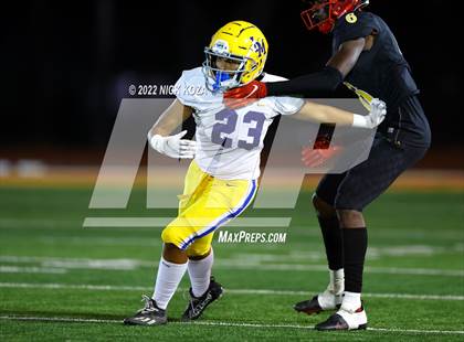 Thumbnail 2 in Dominguez vs. La Mirada  photogallery.
