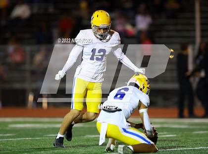 Thumbnail 2 in Dominguez vs. La Mirada  photogallery.