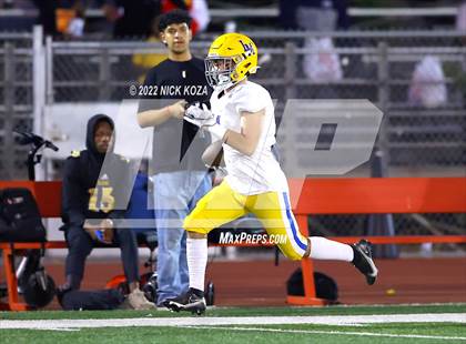 Thumbnail 3 in Dominguez vs. La Mirada  photogallery.