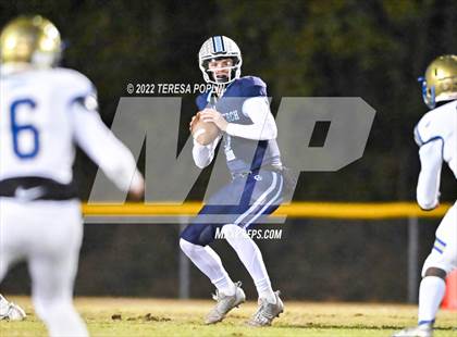Thumbnail 2 in Lewisville @ Christ Church Episcopal (SCHSL 1A Third Round Playoff) photogallery.