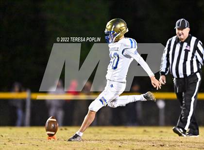 Thumbnail 2 in Lewisville @ Christ Church Episcopal (SCHSL 1A Third Round Playoff) photogallery.