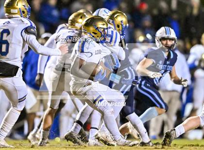 Thumbnail 3 in Lewisville @ Christ Church Episcopal (SCHSL 1A Third Round Playoff) photogallery.