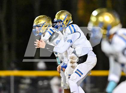 Thumbnail 2 in Lewisville @ Christ Church Episcopal (SCHSL 1A Third Round Playoff) photogallery.