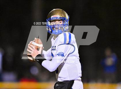 Thumbnail 3 in Lewisville @ Christ Church Episcopal (SCHSL 1A Third Round Playoff) photogallery.
