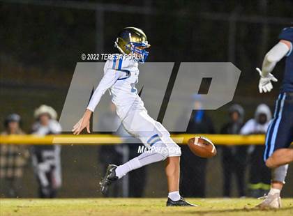 Thumbnail 3 in Lewisville @ Christ Church Episcopal (SCHSL 1A Third Round Playoff) photogallery.