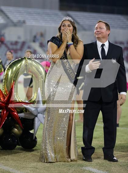 Thumbnail 1 in Mater Dei @ Servite photogallery.