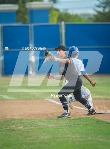 Thumbnail 3 in Santiago @ Norco photogallery.
