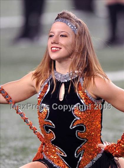 Thumbnail 3 in Haltom vs. Martin (Texas 5A D1 Region I Bi-District Playoffs) photogallery.