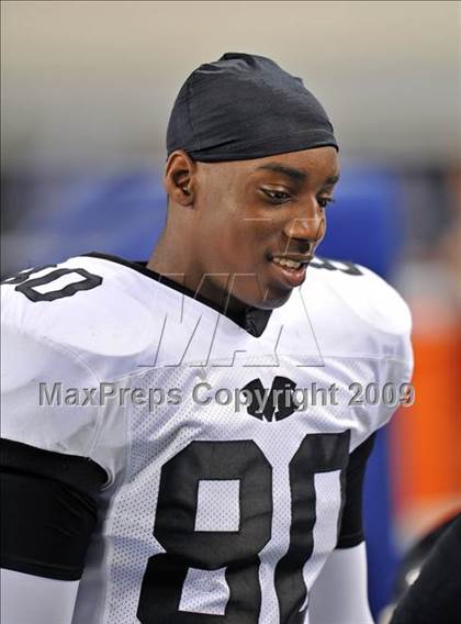 Thumbnail 3 in Haltom vs. Martin (Texas 5A D1 Region I Bi-District Playoffs) photogallery.