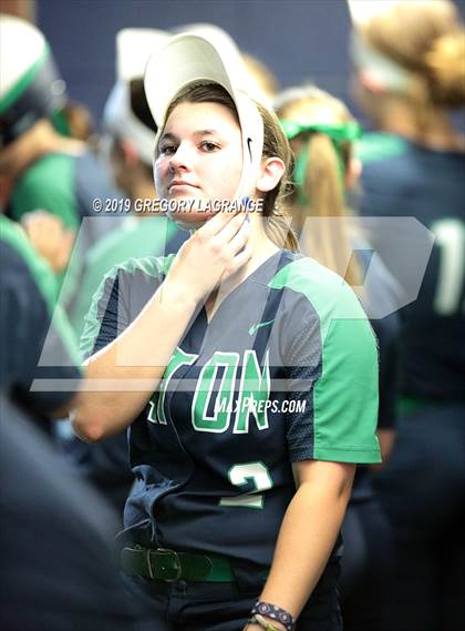Thumbnail 1 in V.R. Eaton vs Keller (UIL 6A Regional Final Game 1) photogallery.