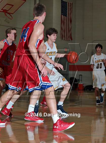 Thumbnail 1 in Seymour vs  Scott County  (King of the Smokies) photogallery.