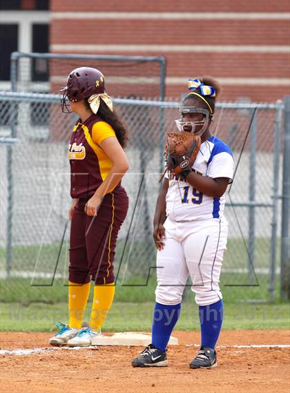 Thumbnail 3 in Deer Park @ Channelview photogallery.