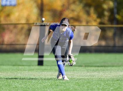 Thumbnail 1 in Columbine vs. Fruita Monument (CHSAA 5A First Round) photogallery.