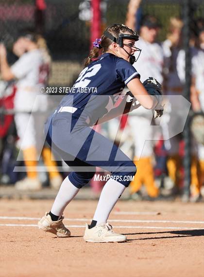 Thumbnail 3 in Columbine vs. Fruita Monument (CHSAA 5A First Round) photogallery.