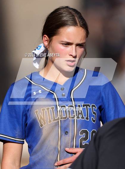 Thumbnail 2 in Columbine vs. Fruita Monument (CHSAA 5A First Round) photogallery.