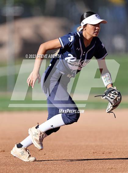 Thumbnail 2 in Columbine vs. Fruita Monument (CHSAA 5A First Round) photogallery.