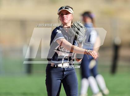 Thumbnail 3 in Columbine vs. Fruita Monument (CHSAA 5A First Round) photogallery.