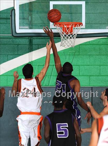 Thumbnail 1 in Grant vs. Eastside (Canyon Classic) photogallery.