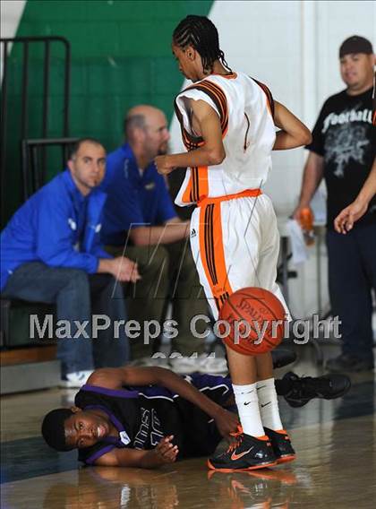 Thumbnail 2 in Grant vs. Eastside (Canyon Classic) photogallery.