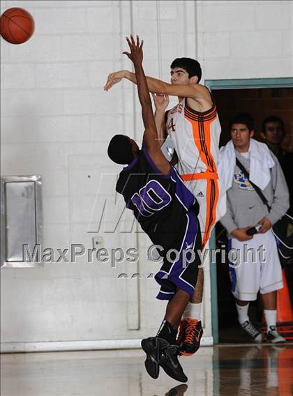 Thumbnail 2 in Grant vs. Eastside (Canyon Classic) photogallery.
