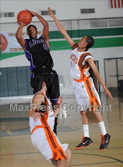 Thumbnail 1 in Grant vs. Eastside (Canyon Classic) photogallery.