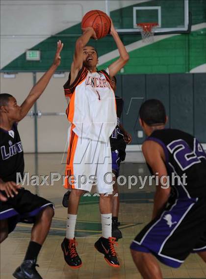 Thumbnail 1 in Grant vs. Eastside (Canyon Classic) photogallery.