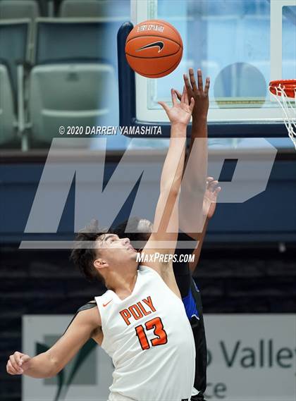 Thumbnail 2 in Capital Christian vs. Poly (MaxPreps MLK Classic) photogallery.