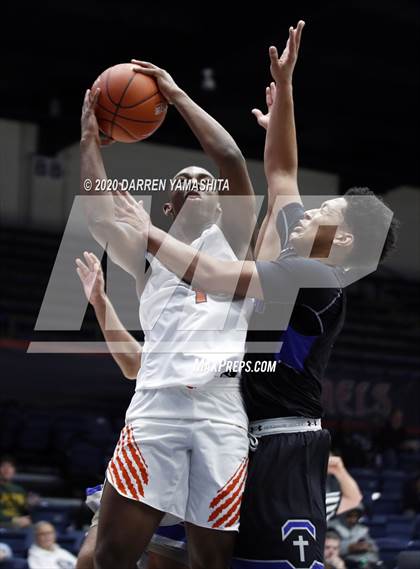 Thumbnail 1 in Capital Christian vs. Poly (MaxPreps MLK Classic) photogallery.