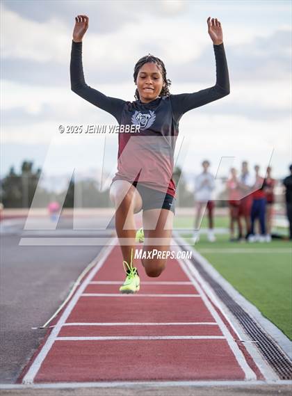Thumbnail 2 in Spring Valley Weekday #1 (Long Jump) photogallery.