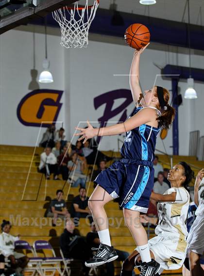 Thumbnail 3 in Knight vs. Saugus photogallery.