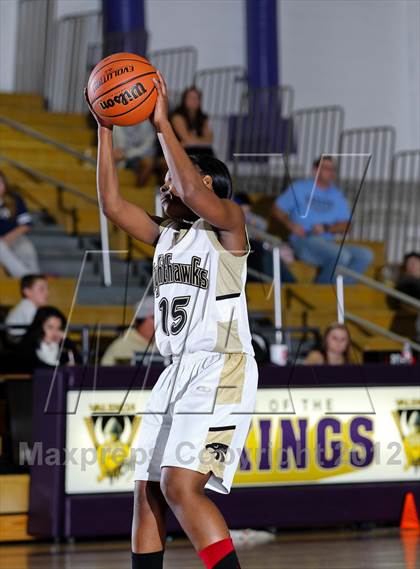 Thumbnail 1 in Knight vs. Saugus photogallery.