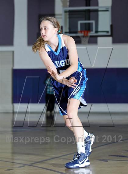 Thumbnail 2 in Knight vs. Saugus photogallery.