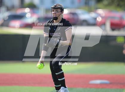 Thumbnail 1 in DeWitt vs. Lincoln (AAA 3A Semifinal) photogallery.