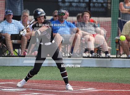 Thumbnail 1 in DeWitt vs. Lincoln (AAA 3A Semifinal) photogallery.
