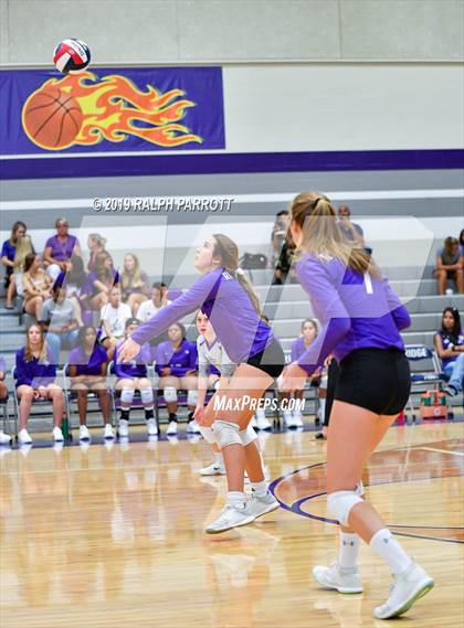 Thumbnail 3 in Pearland vs. Ridge Point photogallery.