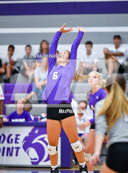 Thumbnail 1 in Pearland vs. Ridge Point photogallery.