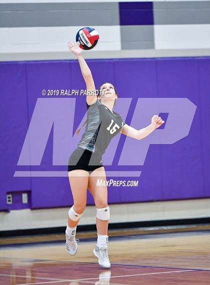 Thumbnail 2 in Pearland vs. Ridge Point photogallery.