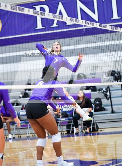 Thumbnail 2 in Pearland vs. Ridge Point photogallery.
