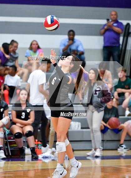 Thumbnail 2 in Pearland vs. Ridge Point photogallery.